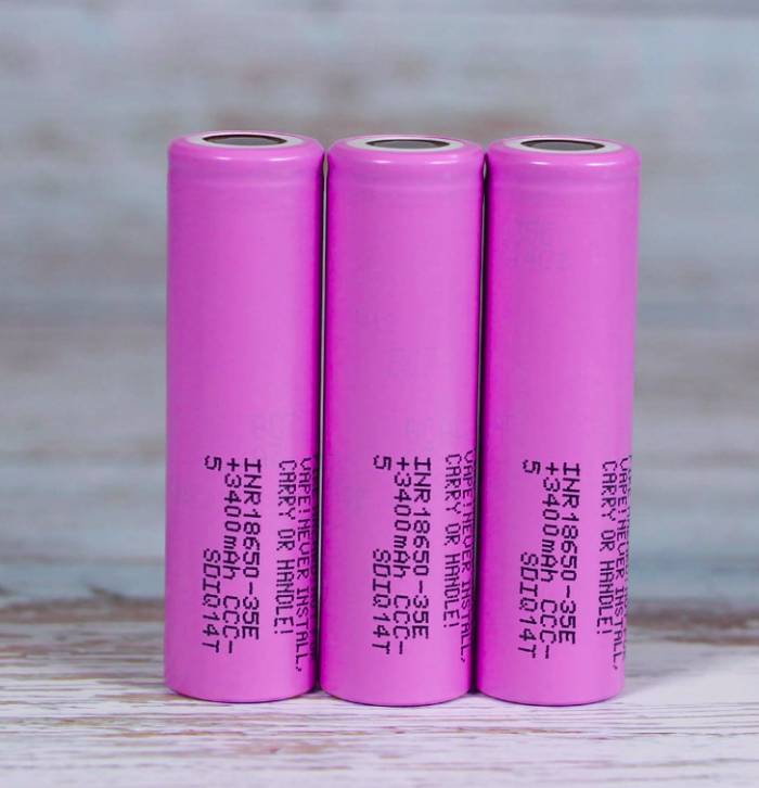 Акумулятор 18650 Samsung INR 18650 35E 3500mAh Li-ion 3.7V, 8А (13А) без захисту